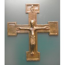 Crucifix, with a symmetrical cross